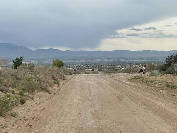 1 Acre of Residential Land for Sale in Rio Rancho, New Mexico