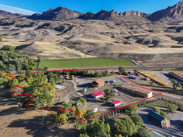 5 Acres of Land for Sale in Wapiti, Wyoming