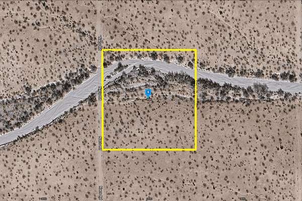2.35 Acres of Residential Land for Sale in Golden Valley, Arizona
