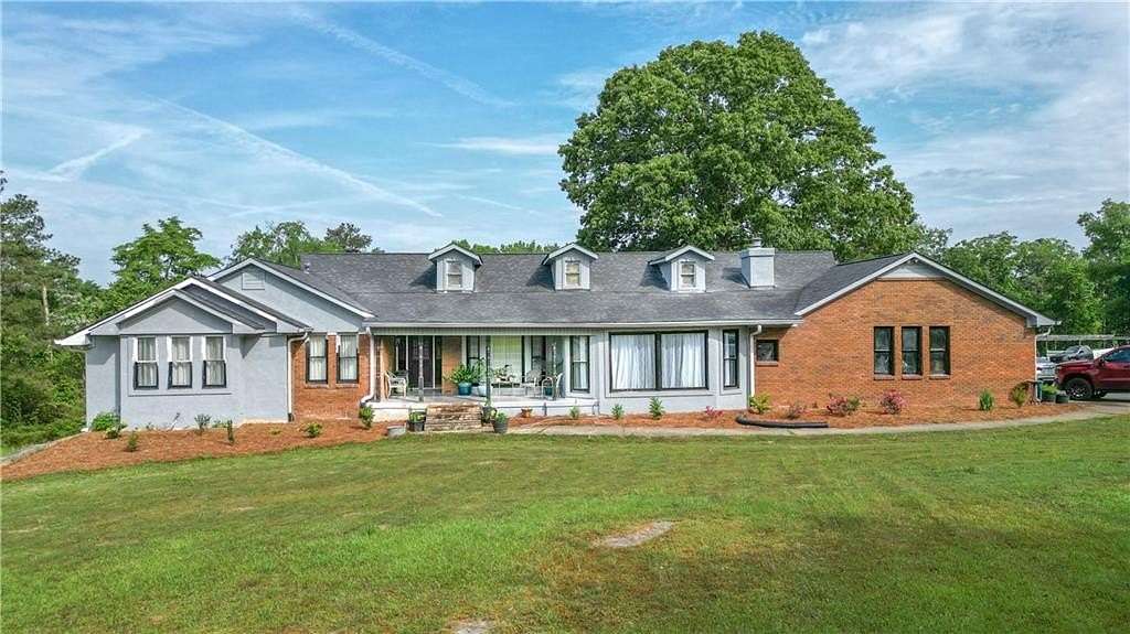 18.9 Acres of Improved Land for Sale in Stockbridge, Georgia