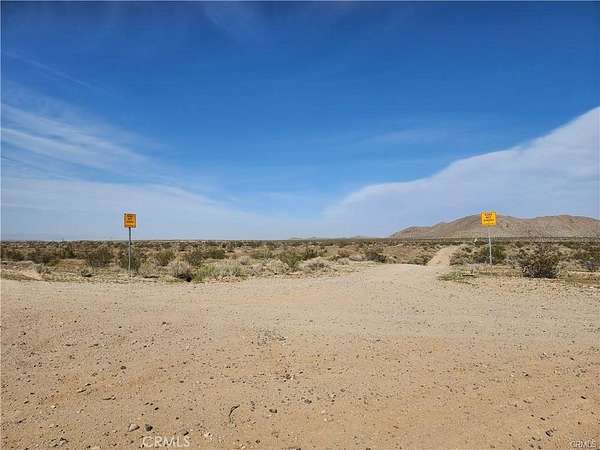 10 Acres of Land for Sale in Helendale, California
