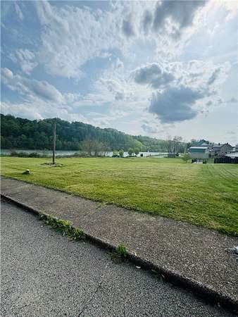 0.5 Acres of Residential Land for Sale in Roscoe, Pennsylvania