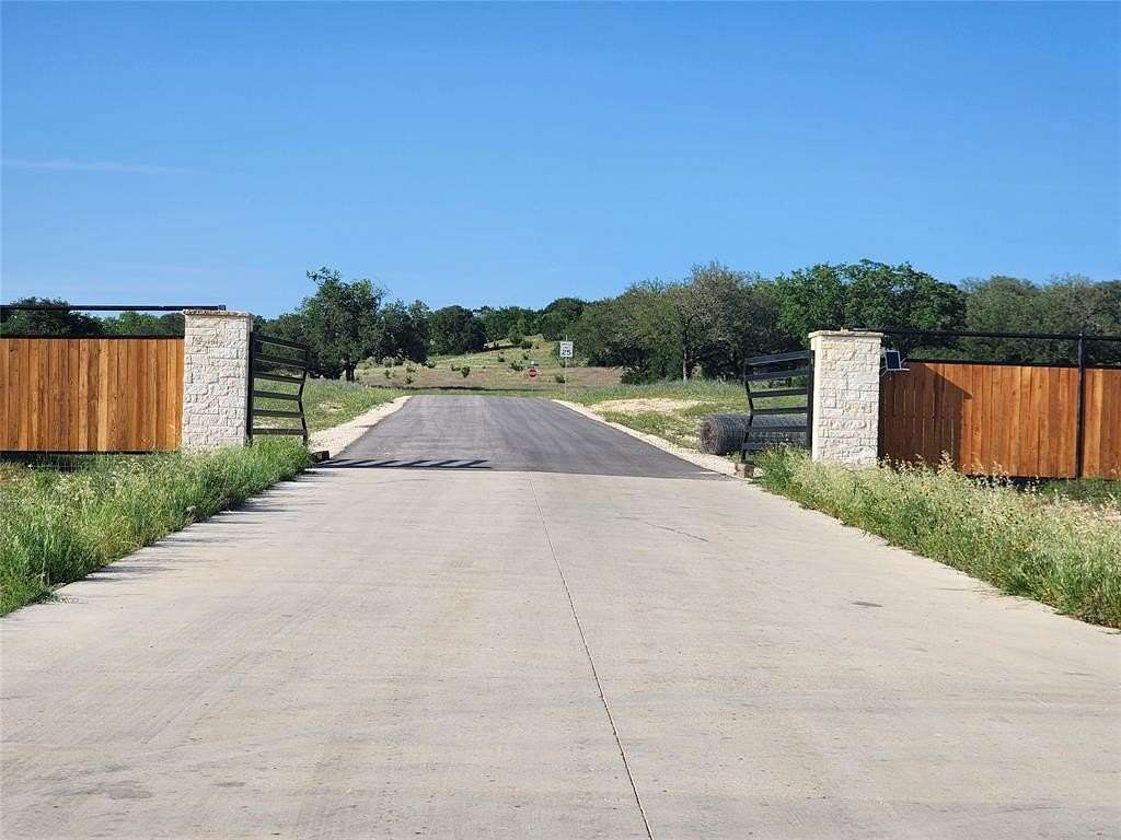 5.69 Acres of Residential Land for Sale in Oglesby, Texas