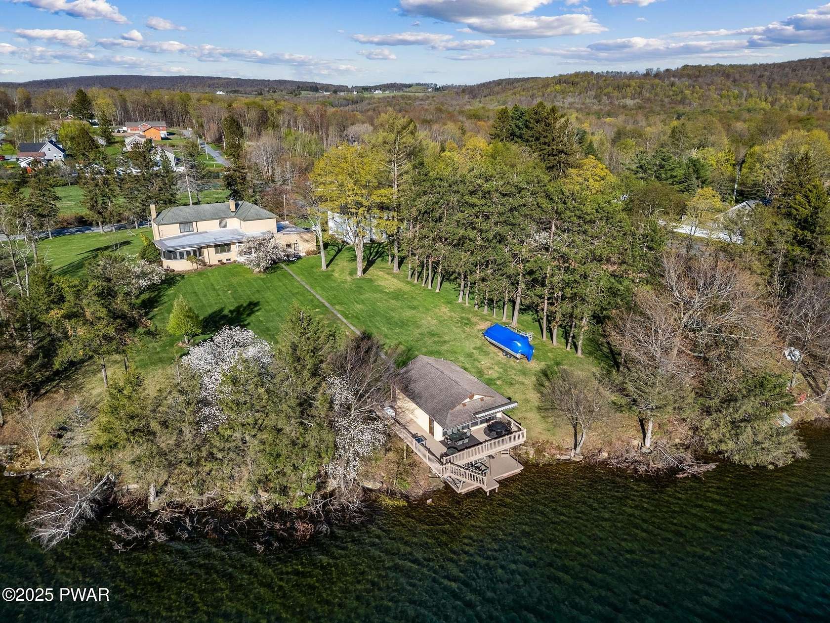 3.4 Acres of Residential Land with Home for Sale in Carbondale, Pennsylvania