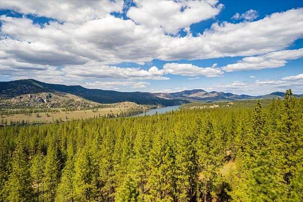 10 Acres of Land for Sale in Nine Mile Falls, Washington