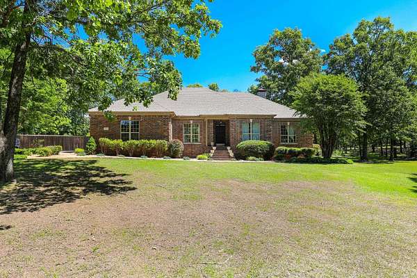 4.82 Acres of Residential Land with Home for Sale in Bryant, Arkansas