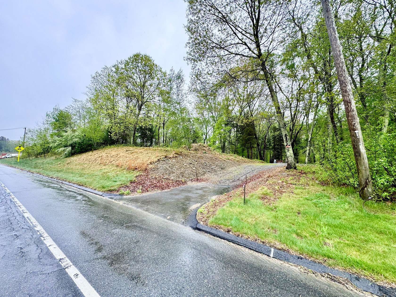 1.47 Acres of Residential Land for Sale in Plainfield, Connecticut