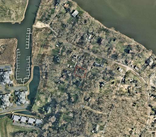 0.11 Acres of Residential Land for Sale in Spring Grove, Illinois