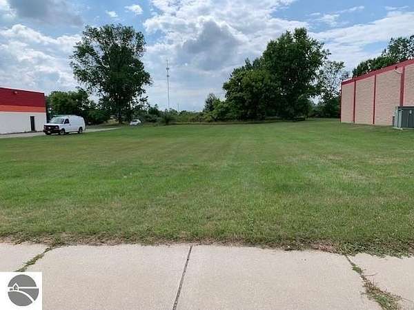1.38 Acres of Commercial Land for Sale in Alma, Michigan