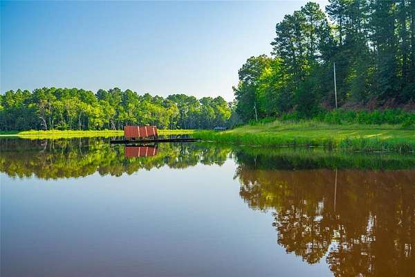 457 Acres of Recreational Land & Farm for Sale in Douglassville, Texas