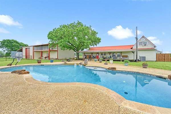 19.1 Acres of Land with Home for Sale in Sadler, Texas