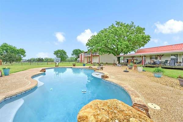 19.1 Acres of Land with Home for Sale in Sadler, Texas