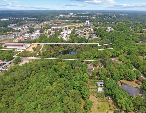 7 Acres of Commercial Land for Sale in Crestview, Florida