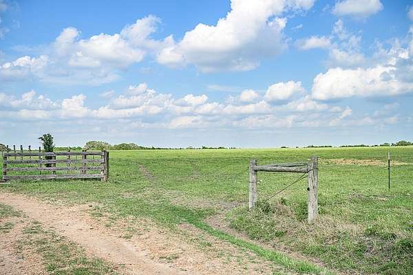 12.8 Acres of Land for Sale in Fayetteville, Texas