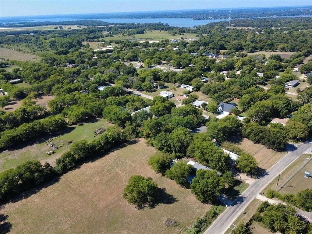1 Acre of Residential Land for Sale in Newark, Texas