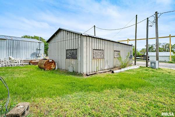 1.15 Acres of Land for Sale in Forest City, Illinois