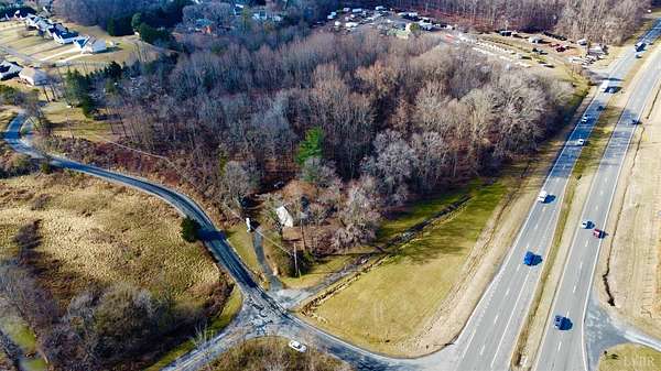 4.15 Acres of Commercial Land for Sale in Forest, Virginia