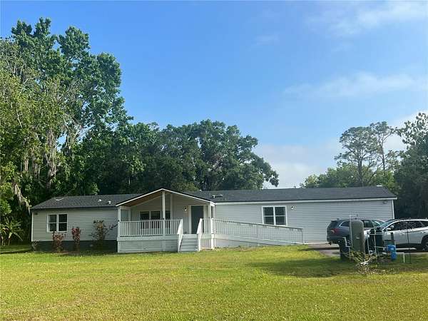 2 Acres of Residential Land with Home for Sale in St. Cloud, Florida