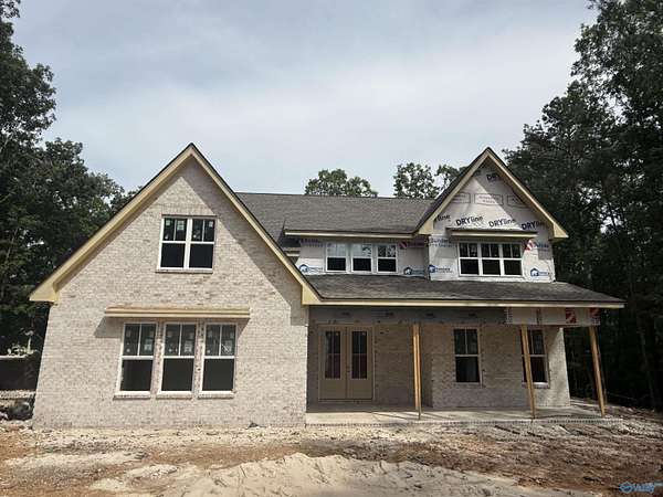 5.7 Acres of Residential Land with Home for Sale in Guntersville, Alabama