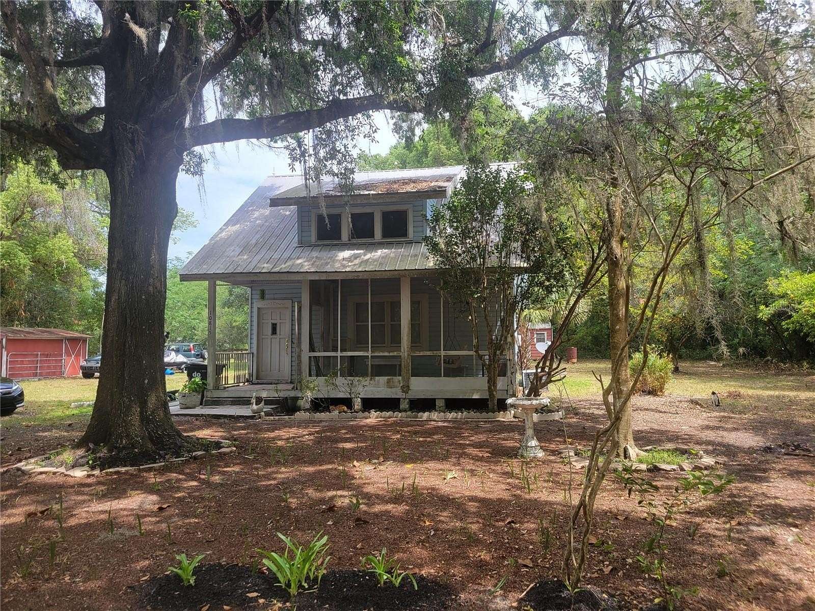 2.56 Acres of Residential Land with Home for Sale in Ocala, Florida