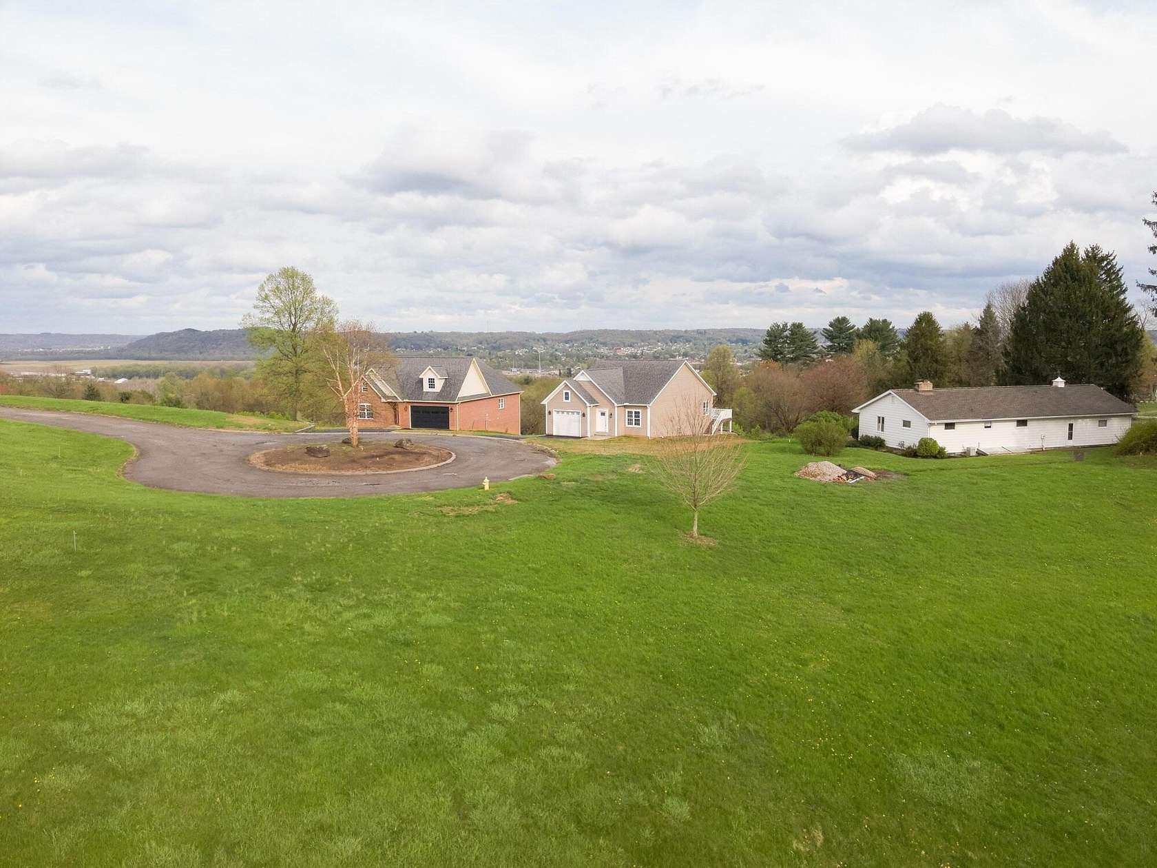 0.99 Acres of Residential Land for Sale in Coshocton, Ohio