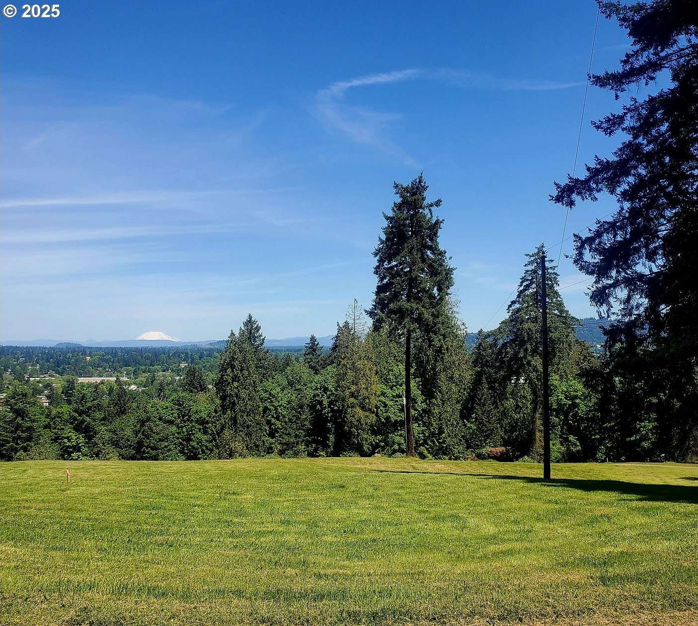 1.52 Acres of Residential Land for Sale in Milwaukie, Oregon