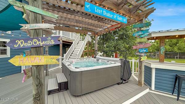 3.83 Acres of Residential Land with Home for Sale in Southport, Florida