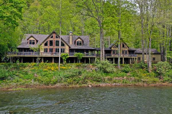 1.67 Acres of Residential Land with Home for Sale in Lewisburg, West Virginia