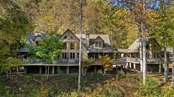 1.67 Acres of Residential Land with Home for Sale in Lewisburg, West Virginia