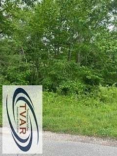 6 Acres of Residential Land for Sale in Big Sandy, Tennessee