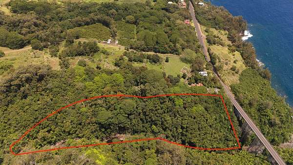 6.1 Acres of Land for Sale in Pāpaʻaloa, Hawaii