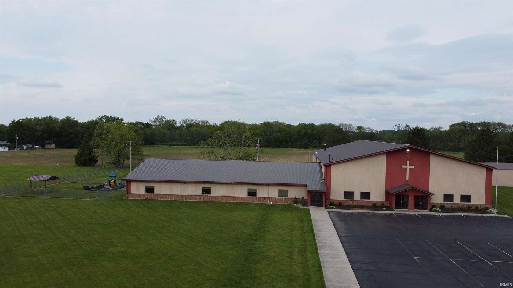 7 Acres of Improved Commercial Land for Lease in Bluffton, Indiana