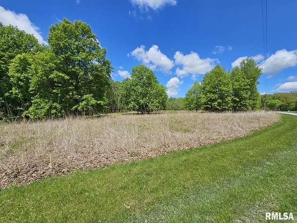2.26 Acres of Residential Land for Sale in Dix, Illinois