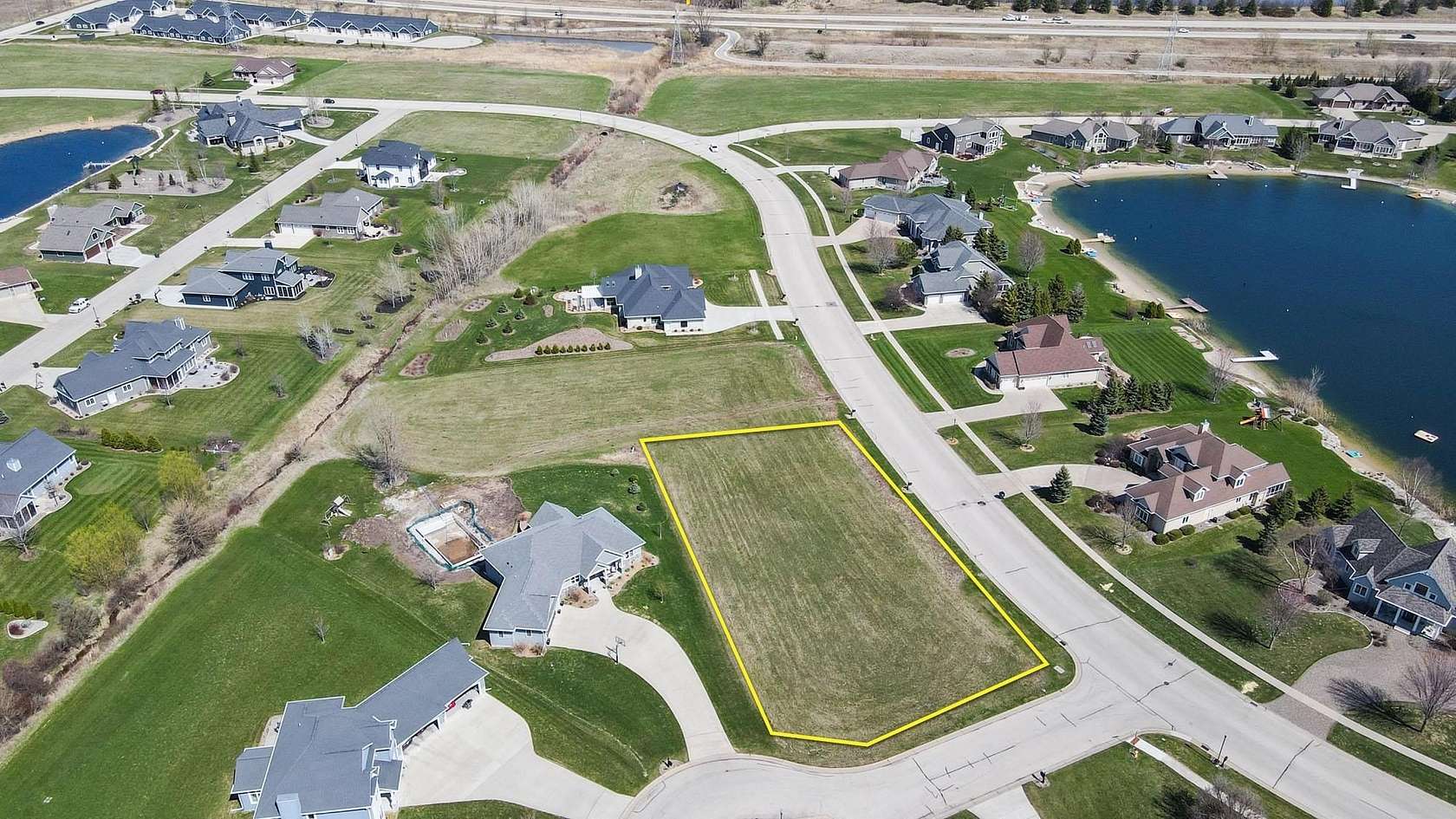 0.6 Acres of Residential Land for Sale in Fond du Lac, Wisconsin