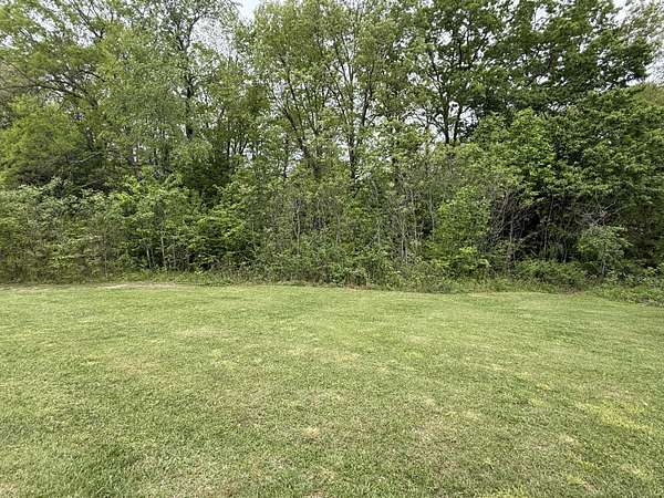 2 Acres of Residential Land for Sale in London, Kentucky