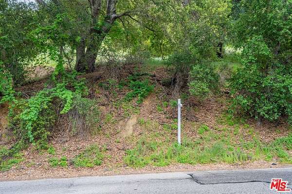 0.28 Acres of Residential Land for Sale in Calabasas, California