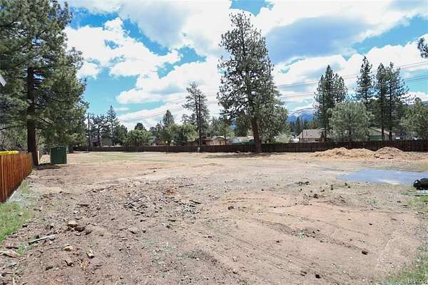 1 Acre of Residential Land for Sale in Big Bear City, California