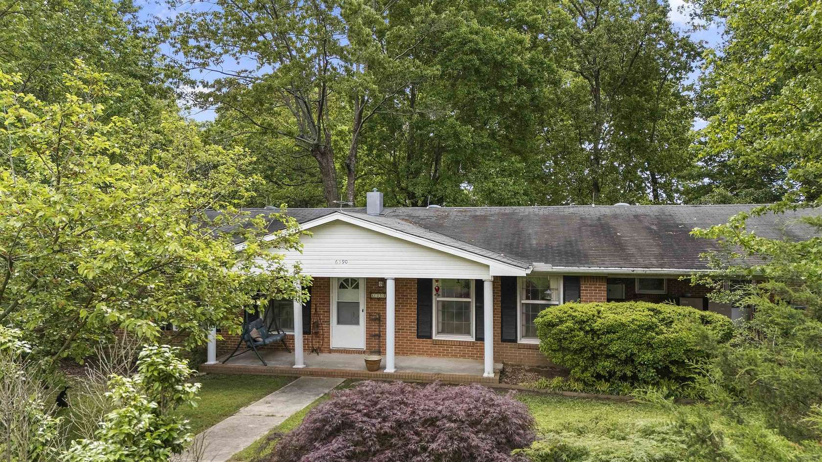 1.46 Acres of Residential Land with Home for Sale in Vinemont, Alabama