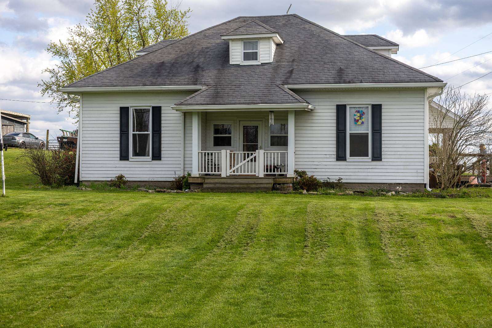 150 Acres of Land with Home for Sale in Ewing, Kentucky