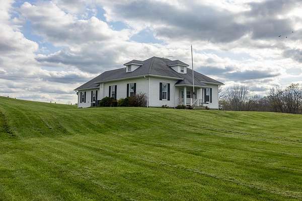 150 Acres of Land with Home for Sale in Ewing, Kentucky