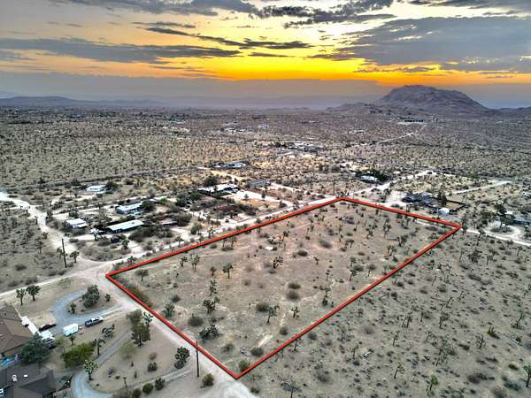 20 Acres of Land for Sale in Joshua Tree, California