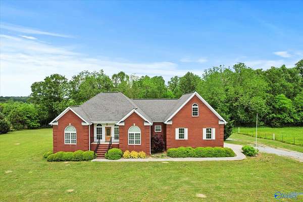 3.75 Acres of Residential Land with Home for Sale in Arab, Alabama