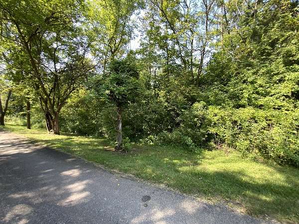 3 Acres of Residential Land for Sale in Yorkville, Illinois