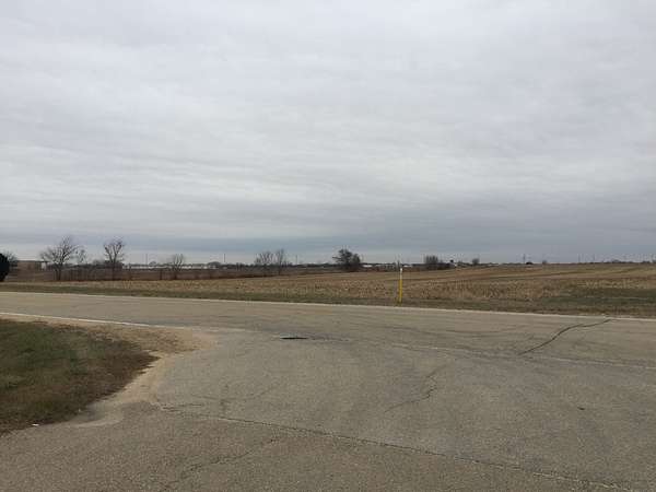34.5 Acres of Agricultural Land for Sale in DeKalb, Illinois