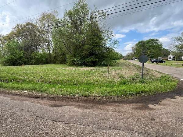1.34 Acres of Residential Land for Sale in New Boston, Texas