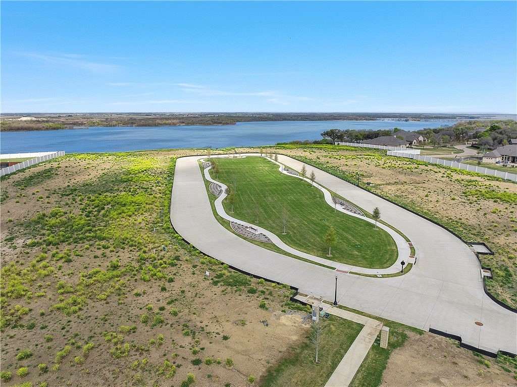 0.48 Acres of Residential Land for Sale in Woodway, Texas