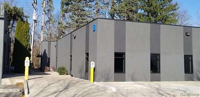 1.5 Acres of Improved Commercial Land for Sale in Ypsilanti, Michigan