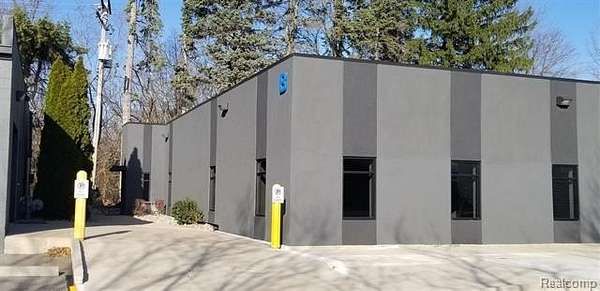 1.5 Acres of Improved Commercial Land for Sale in Ypsilanti, Michigan