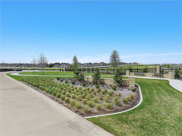 0.56 Acres of Residential Land for Sale in Woodway, Texas