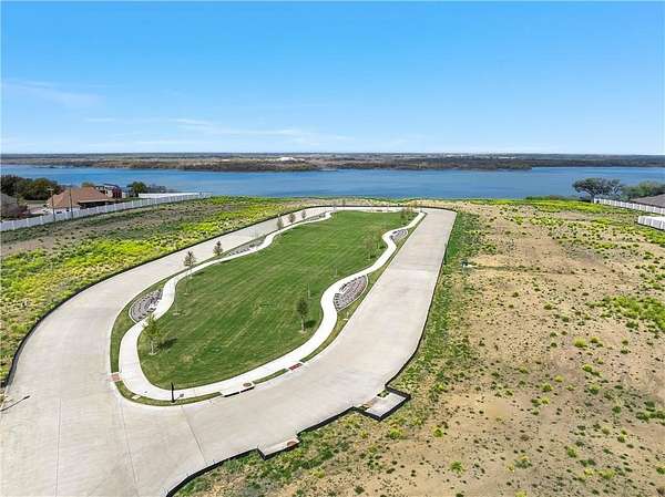 0.5 Acres of Residential Land for Sale in Woodway, Texas